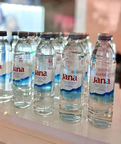Voda (bočica) 0.33l Jana