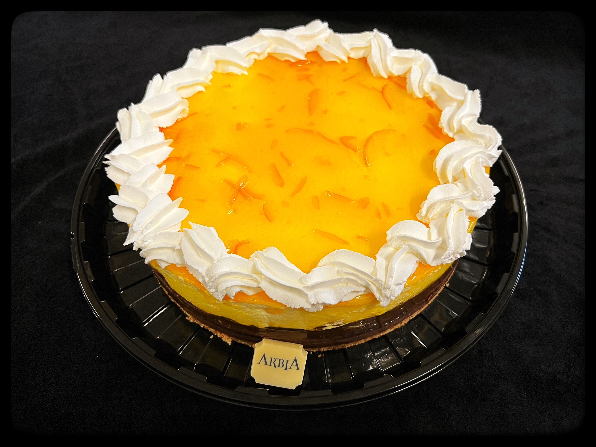 Whole cake Rhapsody of orange M